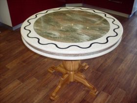 Сборка круглого стола в Зеленогорске