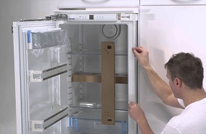 Установка встраиваемого холодильника в Зеленогорске